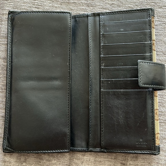 Gucci Wallet - Picture 6 of 13